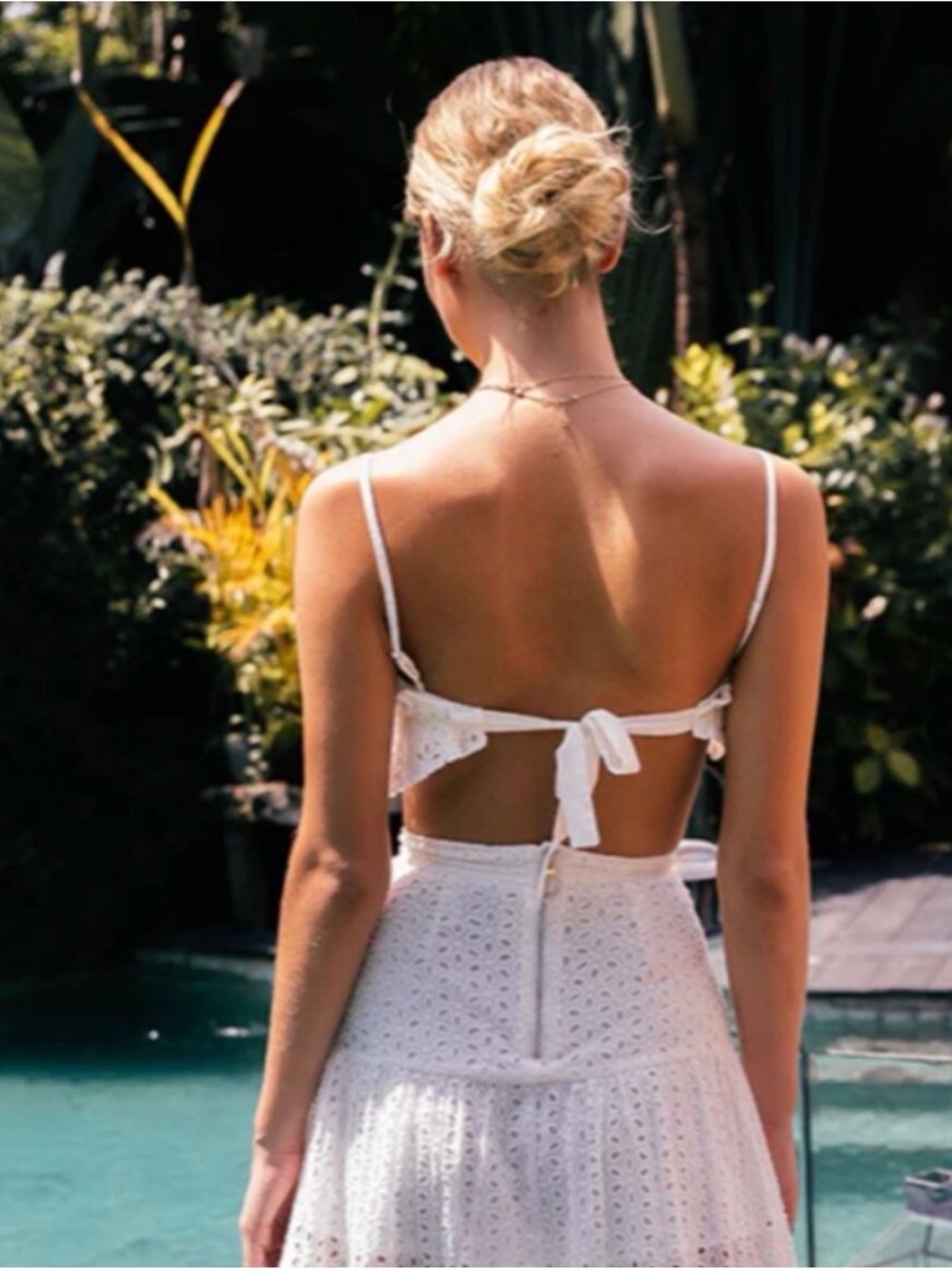 Hello Molly size 8 L.A. On My Mind White Eyelet Ruffle Crop Top Tie Back - Picture 3 of 13